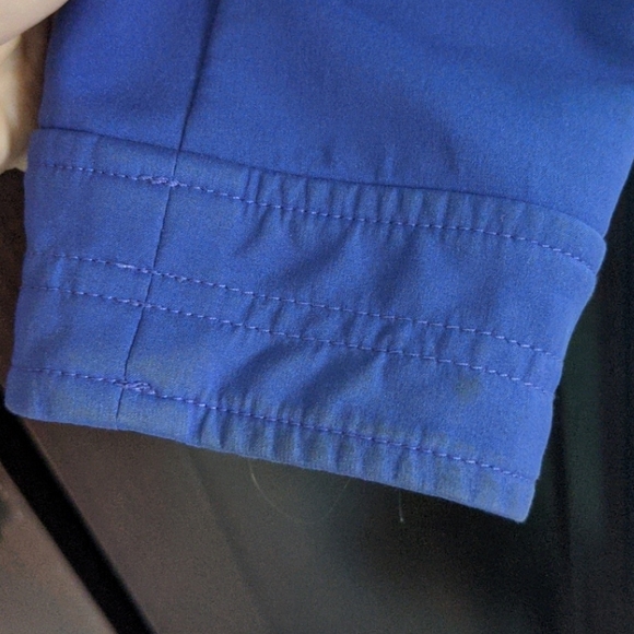 The North Face Purple Jacket - Picture 5 of 5